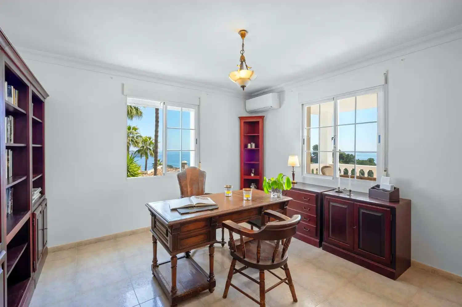 Comedor de Casa o chalet en venta en Almuñécar con Calefacción, Terraza y Trastero