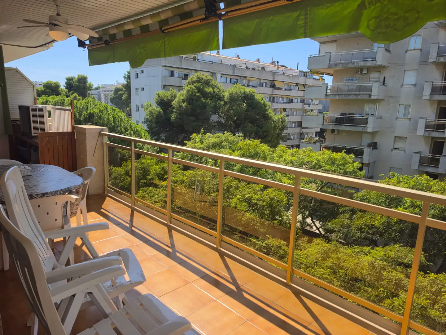 Apartamento con piscina en venta en Carrer de Murillo