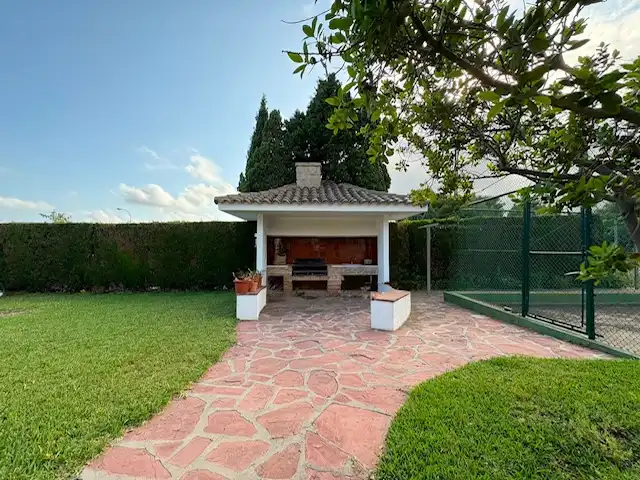 Jardí de Casa o xalet en venda en Benicasim / Benicàssim amb Jardí privat, Terrassa i Piscina
