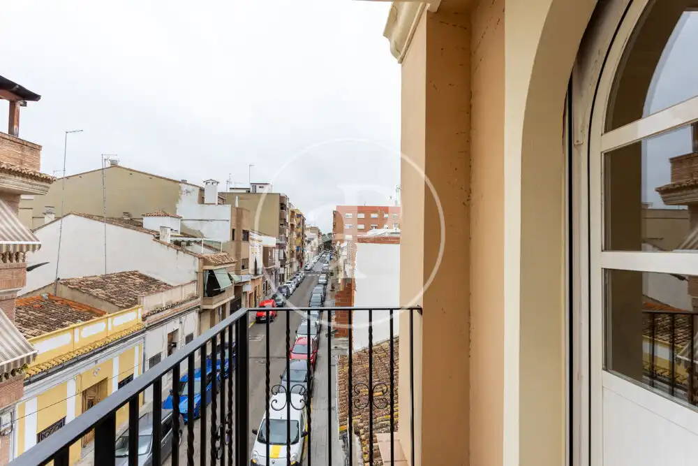 Vista exterior de Dúplex de alquiler en Burjassot con Aire acondicionado, Calefacción y Amueblado