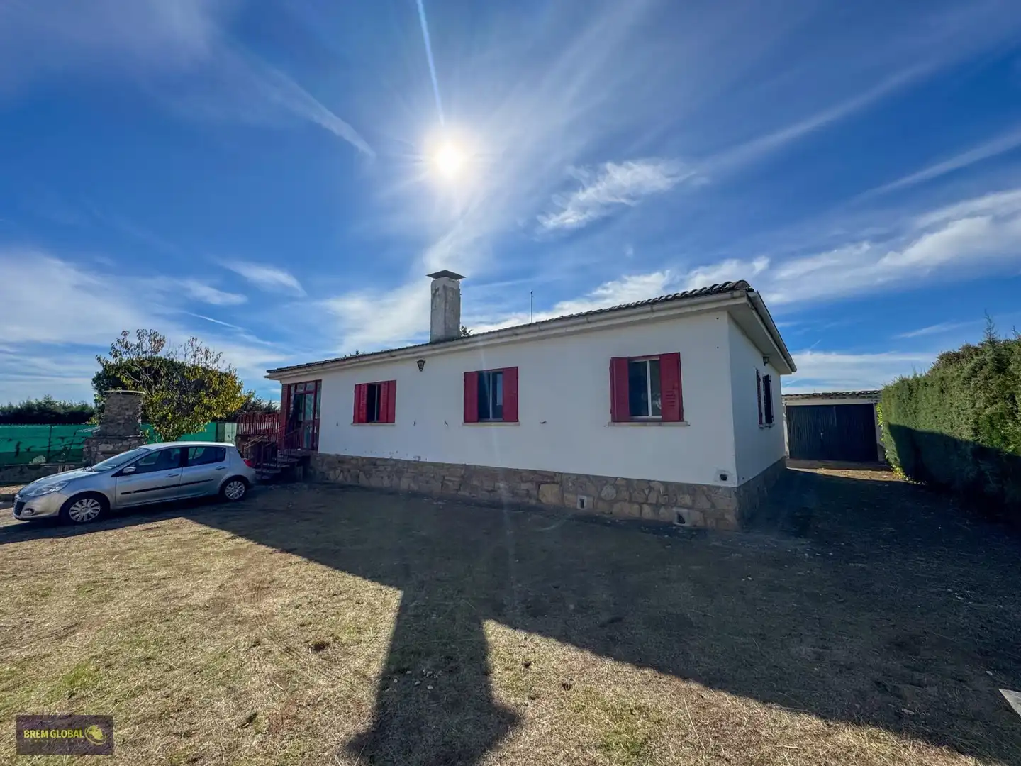 Vista exterior de Casa o xalet en venda en Puentes Viejas amb Jardí privat i Terrassa