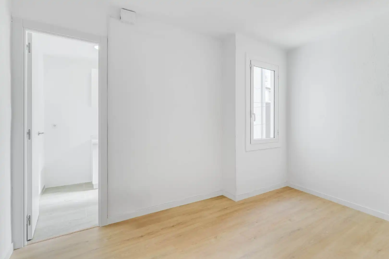 Habitación de Piso en venta en L'Hospitalet de Llobregat con Parquet y Horno