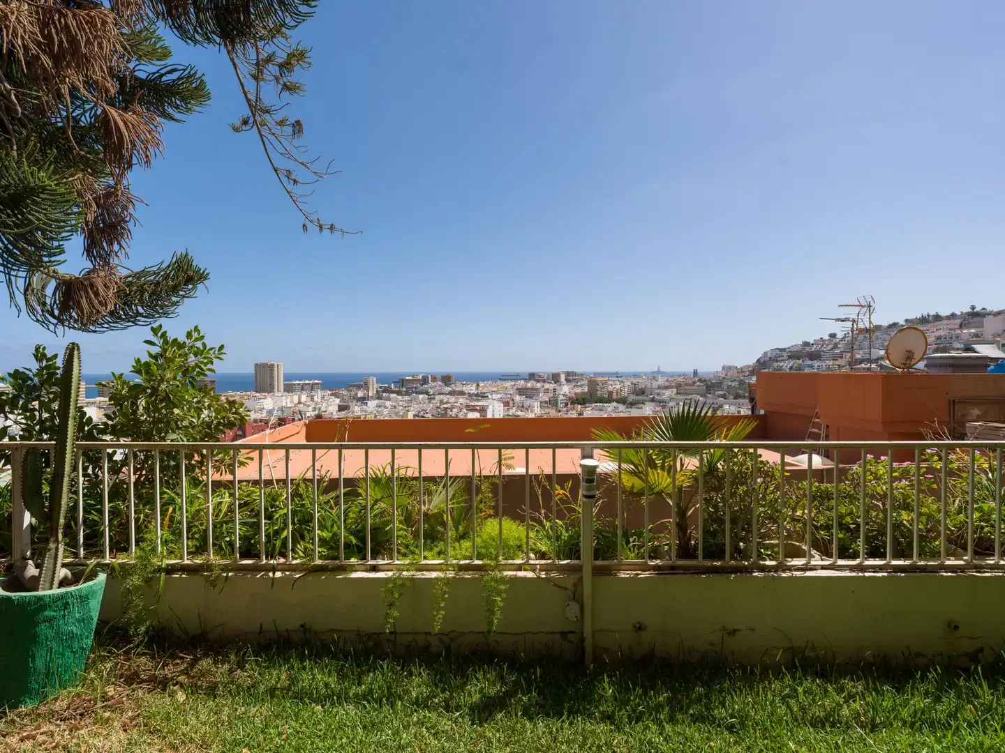 Chalet con terraza en venta en Calle CAPITAN ELISEO LOPEZ ORDU 13, imagen 6