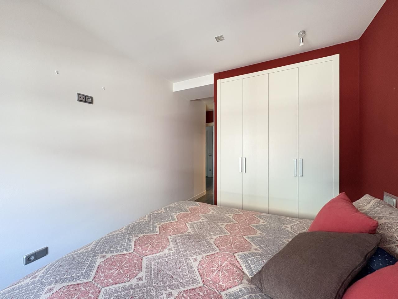 Habitación de Piso de alquiler en  Madrid Capital con Aire acondicionado, Calefacción y Terraza