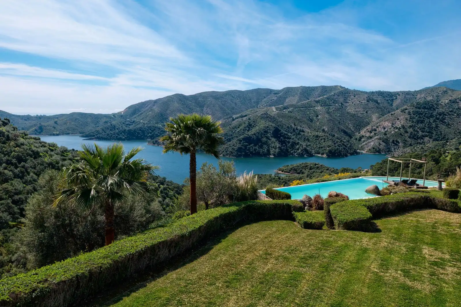 Jardín de Casa o chalet en venta en Istán con Aire acondicionado, Jardín privado y Terraza
