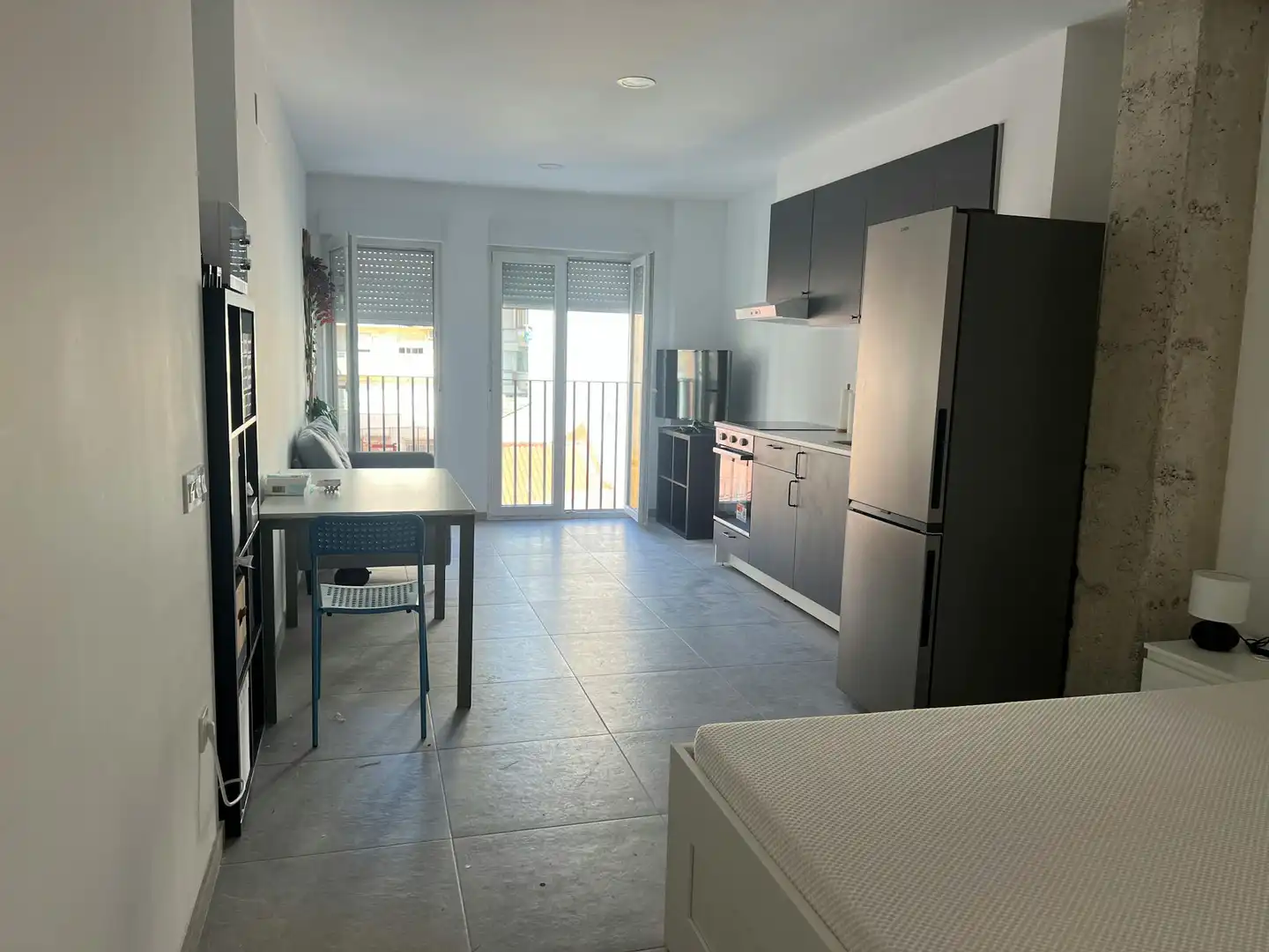Cocina de Piso de alquiler en Valencia con Aire acondicionado, Calefacción y Amueblado