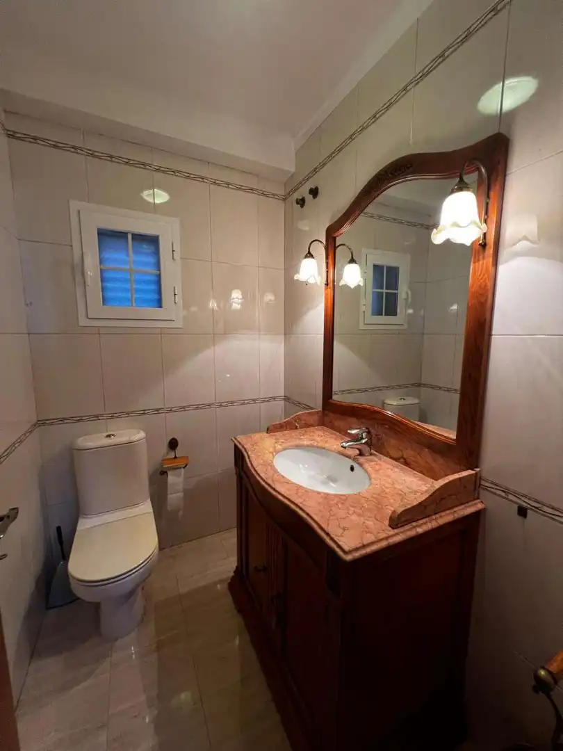 Bany de Casa o xalet en venda en Vélez-Málaga amb Terrassa, Traster i Alarma
