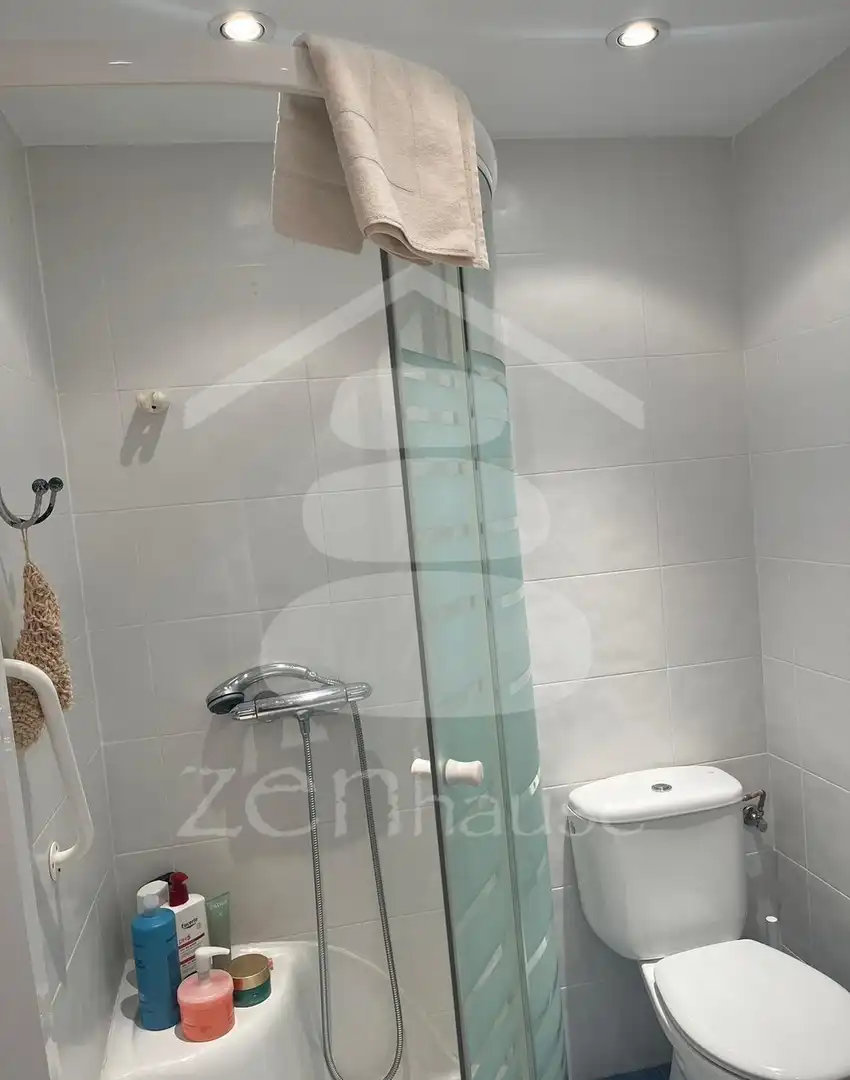 Bany de Pis de lloguer en Madrid