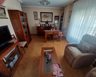 Living room of Flat for sale in Salamanca Capital  with Heating, Terrace and Storage room