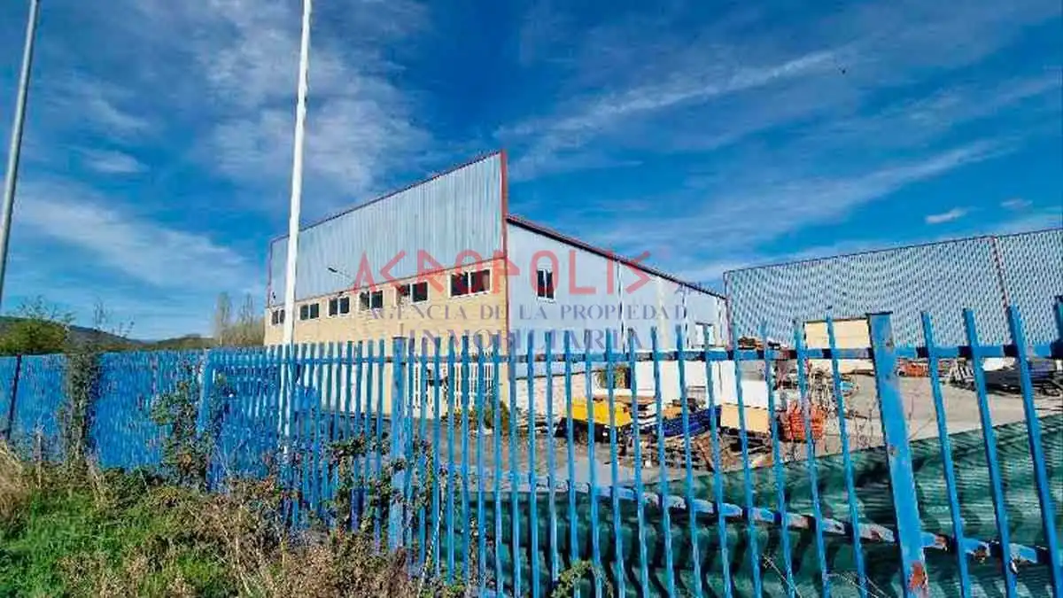 Außenansicht von Fabrikhallen zum Verkauf in La Asunción - La Inmaculada