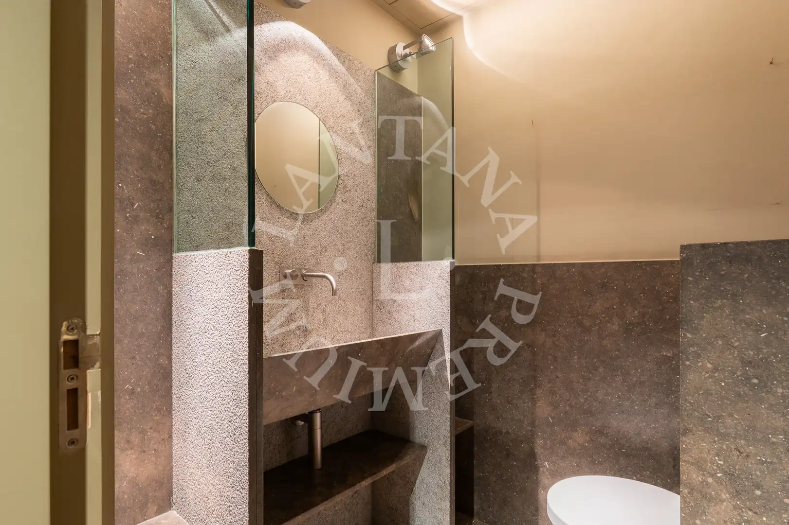 Baño de Piso en venta en Barcelona con Aire acondicionado, Calefacción y Parquet