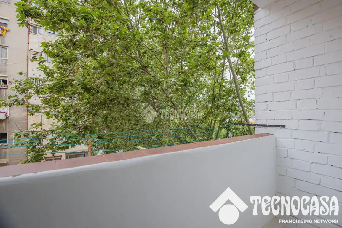 Terraza de Piso en venta en Barcelona con Balcón
