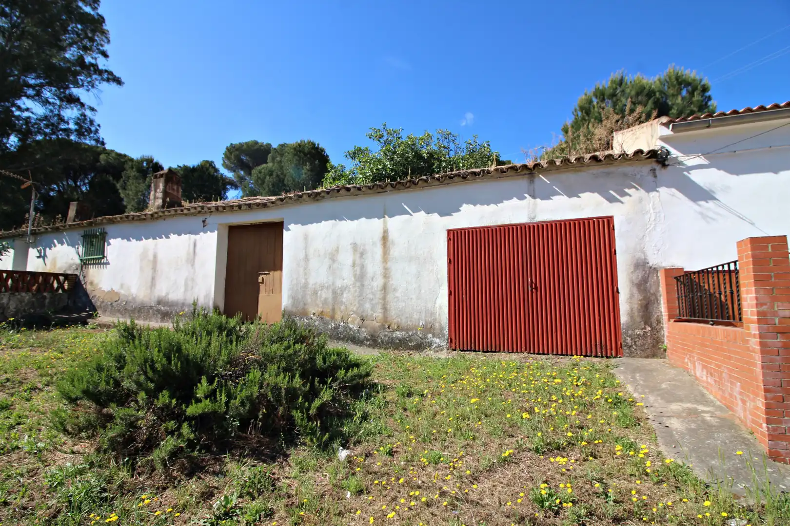 Exterior view of Houses for sale in Calañas  with Terrace and Storage room