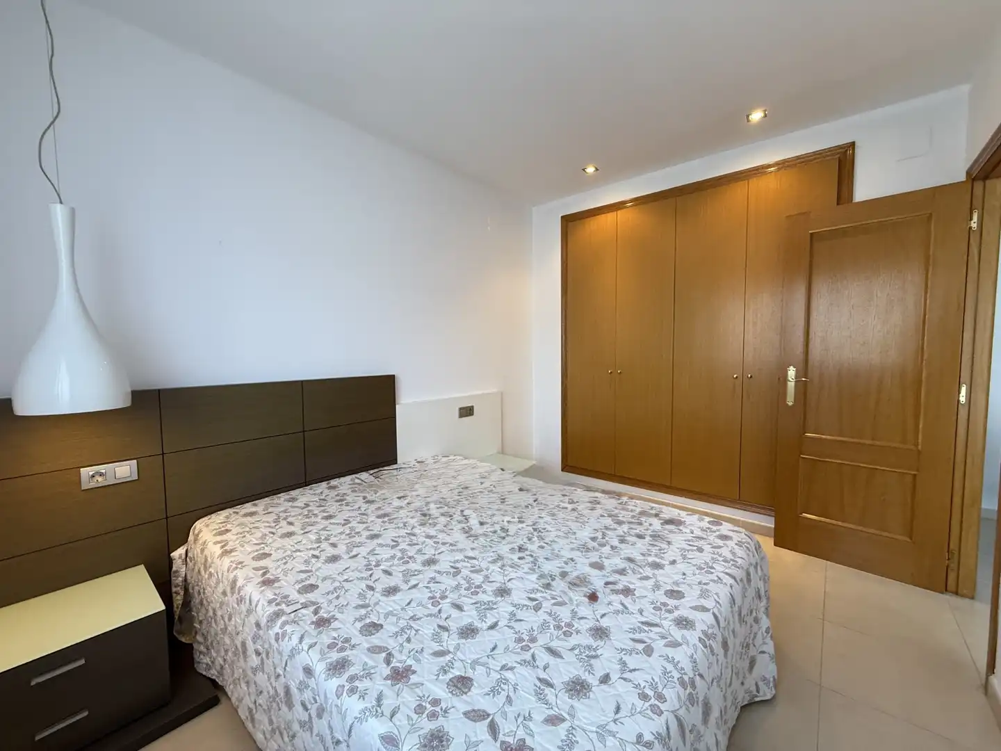 Schlafzimmer von Wohnung zum Verkauf in Benicasim / Benicàssim mit Klimaanlage, Möbliert und Ofen