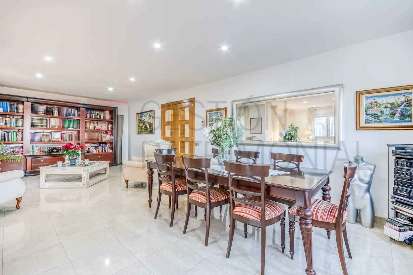 Dining room of Houses for sale in Matadepera  with Heating, Private garden and Terrace