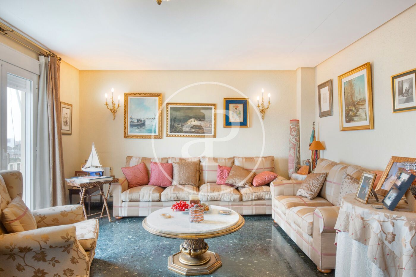 Living room of Duplex for sale in  Valencia Capital  with Heating, Terrace and Storage room