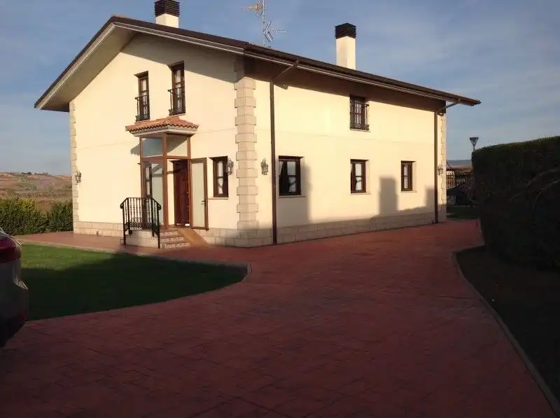 Vista exterior de Casa o chalet en venta en Nájera con Jardín privado, Terraza y Trastero