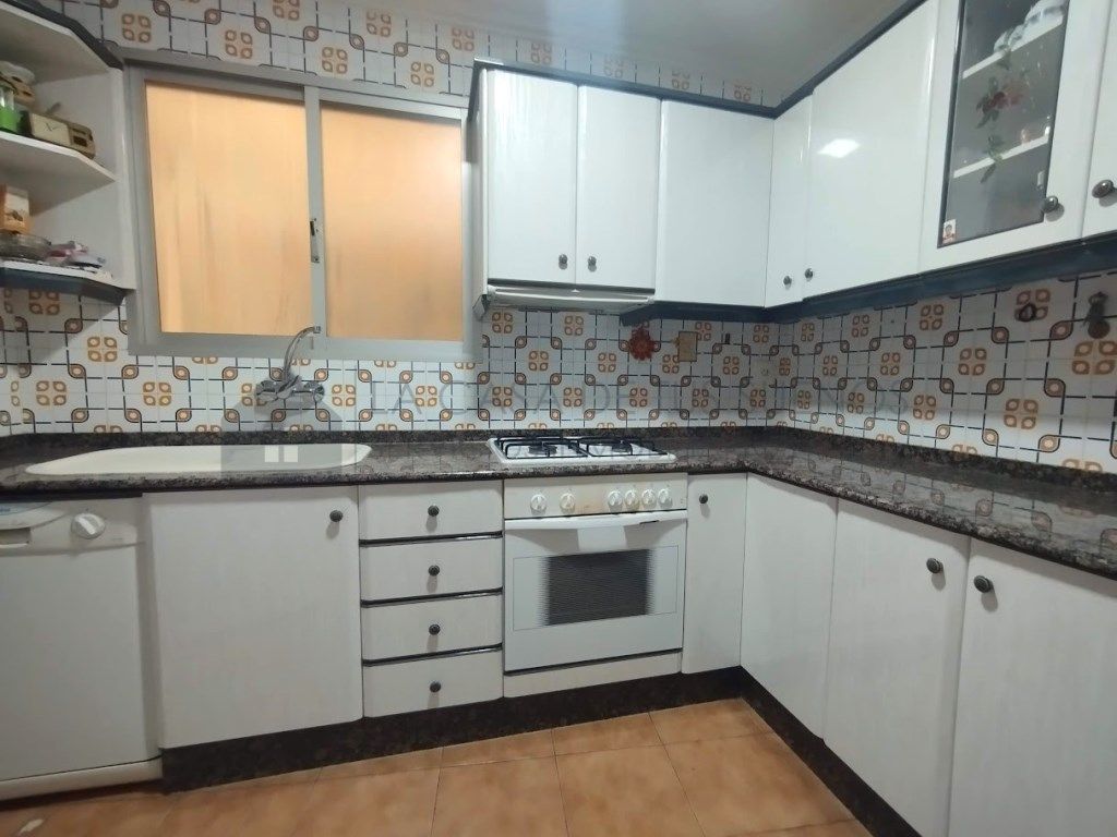 Cuina de Pis en venda en Sax