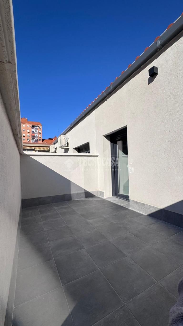Terrassa de Edifici en venda en Alcalá de Henares