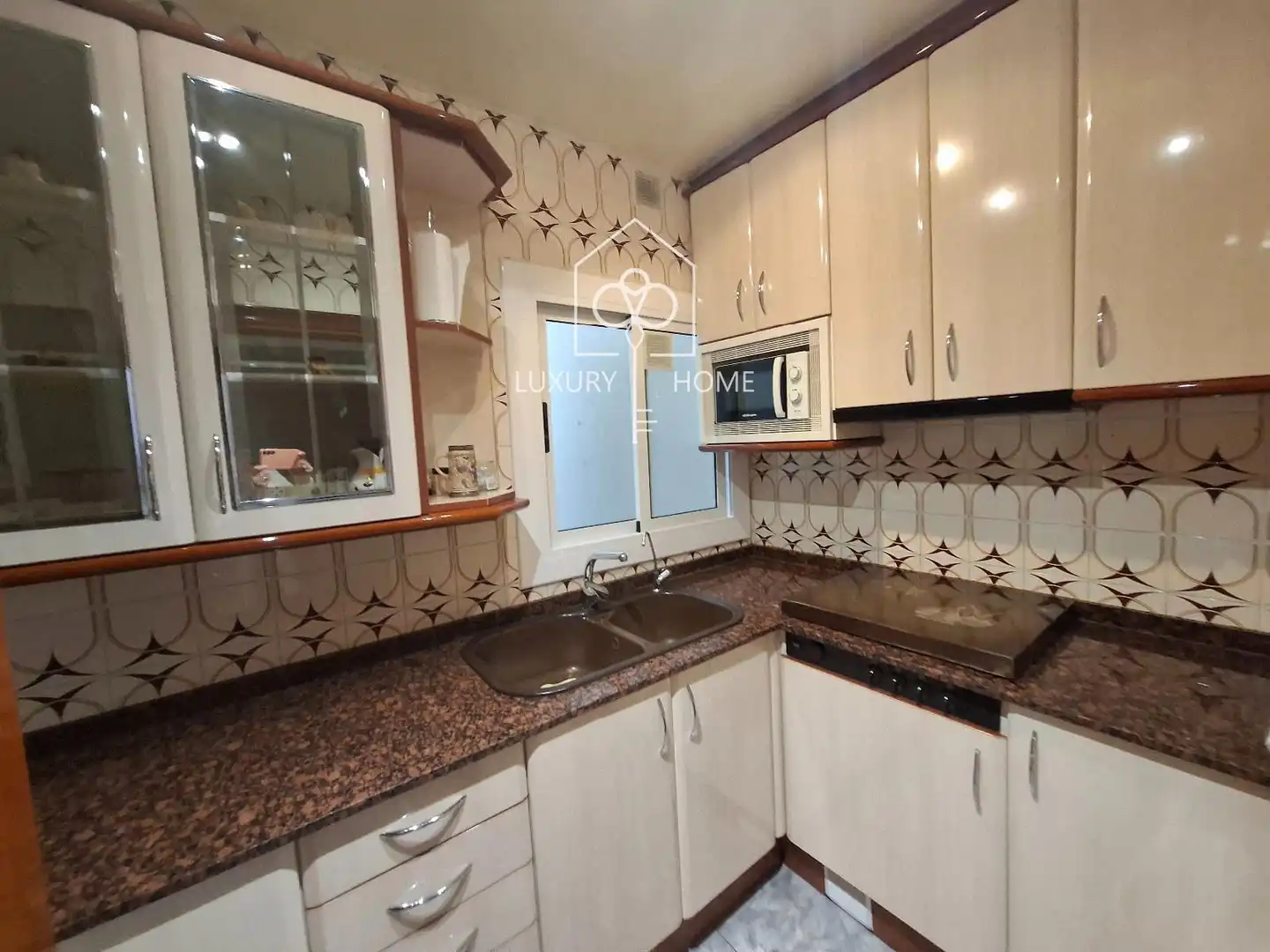 Kitchen of Flat for sale in Viladecans  with Air Conditioner, Heating and Oven