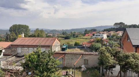 Foto 2 de Casa adosada en venta en Socastro, 28, Teo, A Coruña