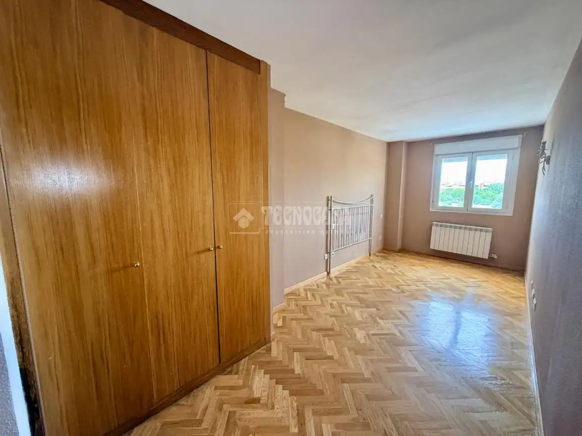 Habitación de Piso en venta en Madrid