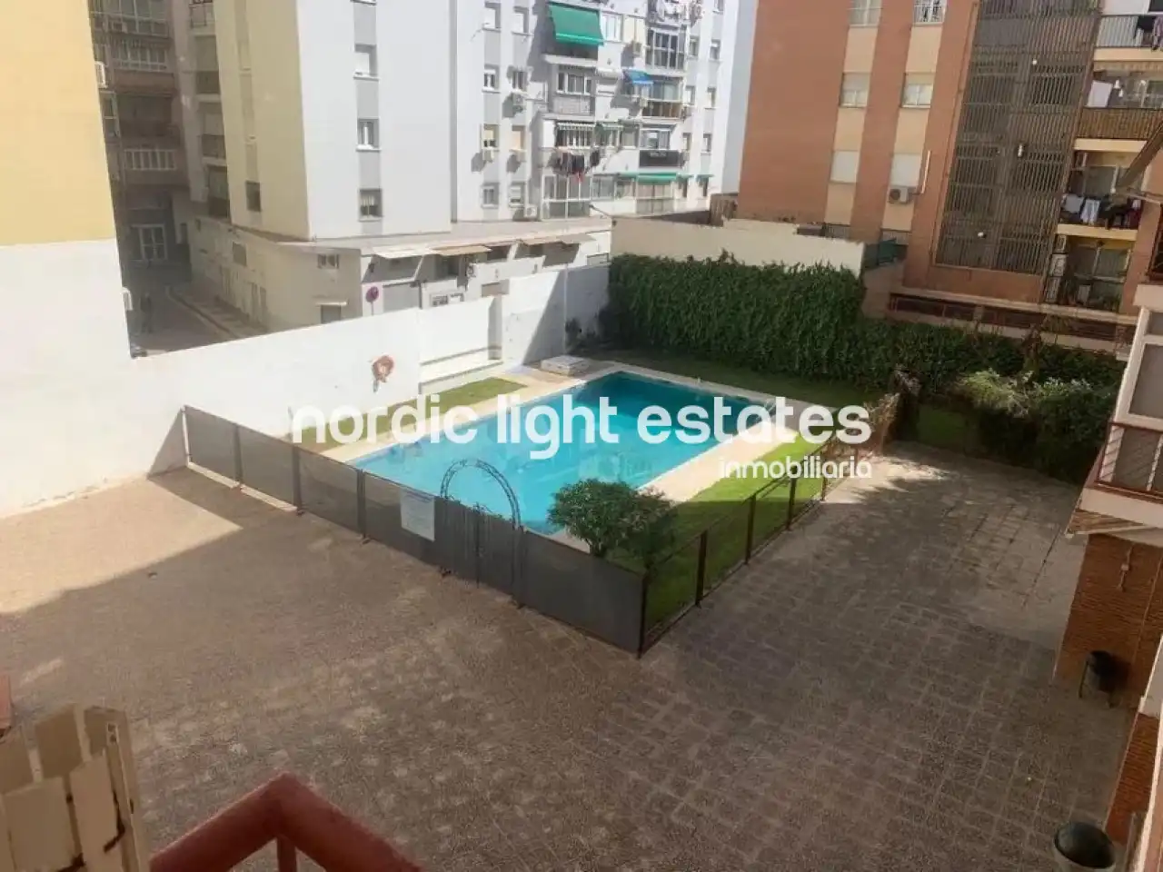 Exterior view of Flat for sale in Málaga  with Terrace, Storage room and Swimming Pool
