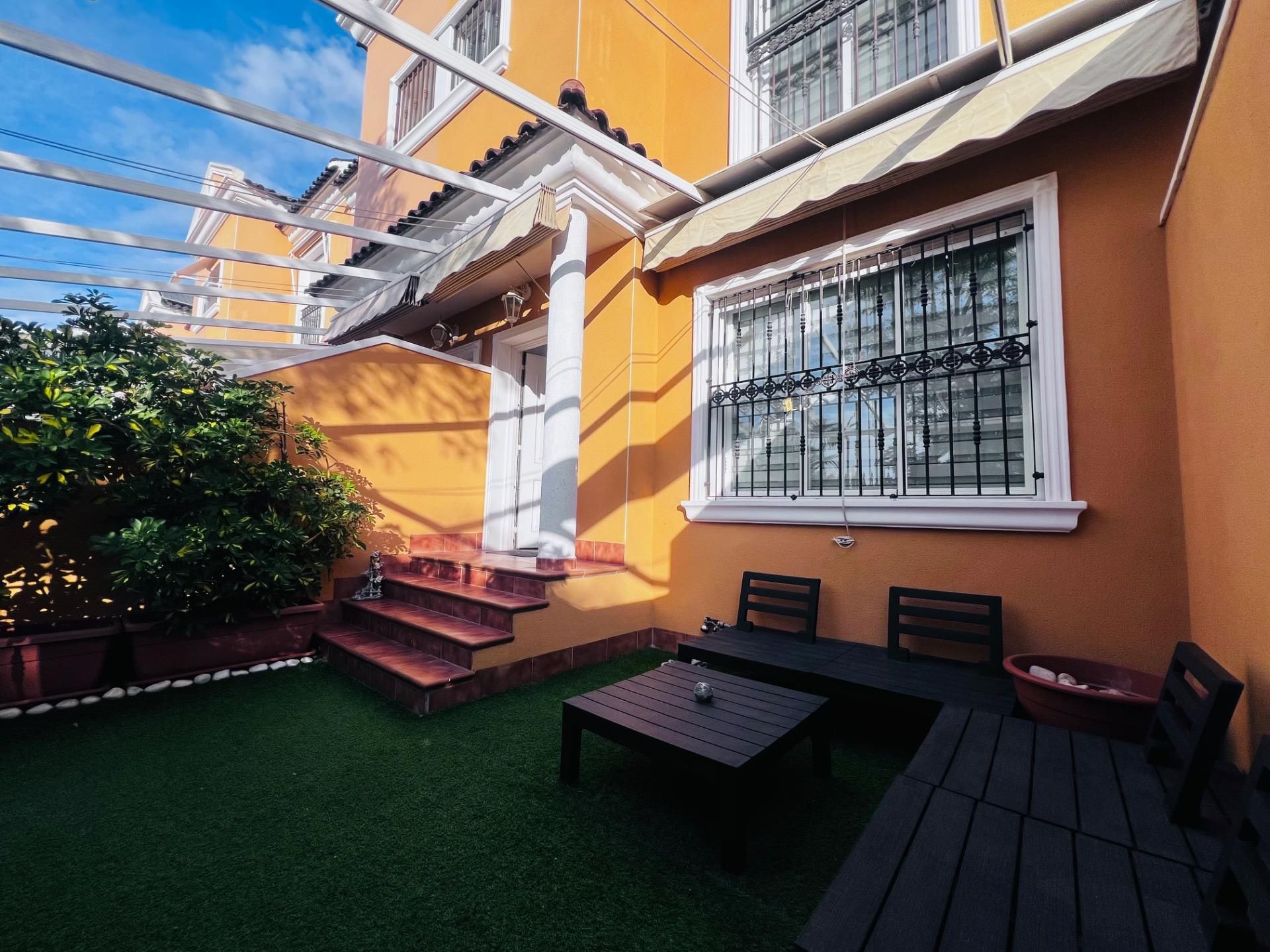 Garden of Single-family semi-detached for sale in Elche / Elx  with Air Conditioner, Private garden and Terrace