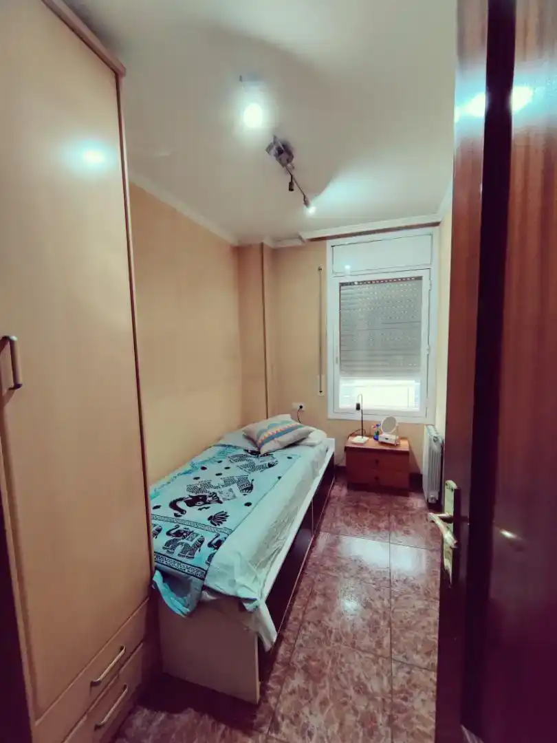 Bedroom of Flat for share in La Llagosta, Barcelona