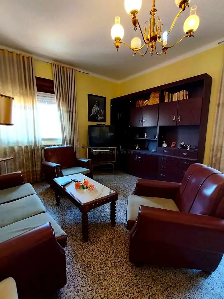 Living room of Flat for sale in Utrillas  with Heating, Storage room and Furnished