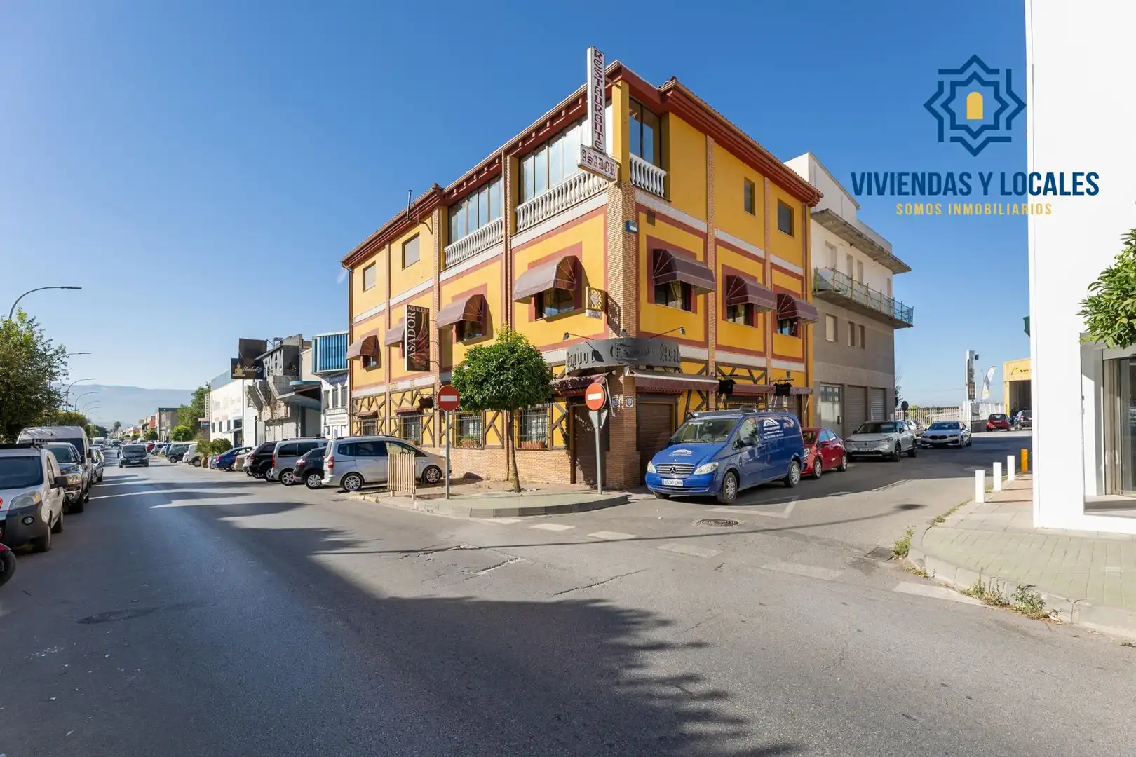Immobles singulars en venda a Calle LOJA