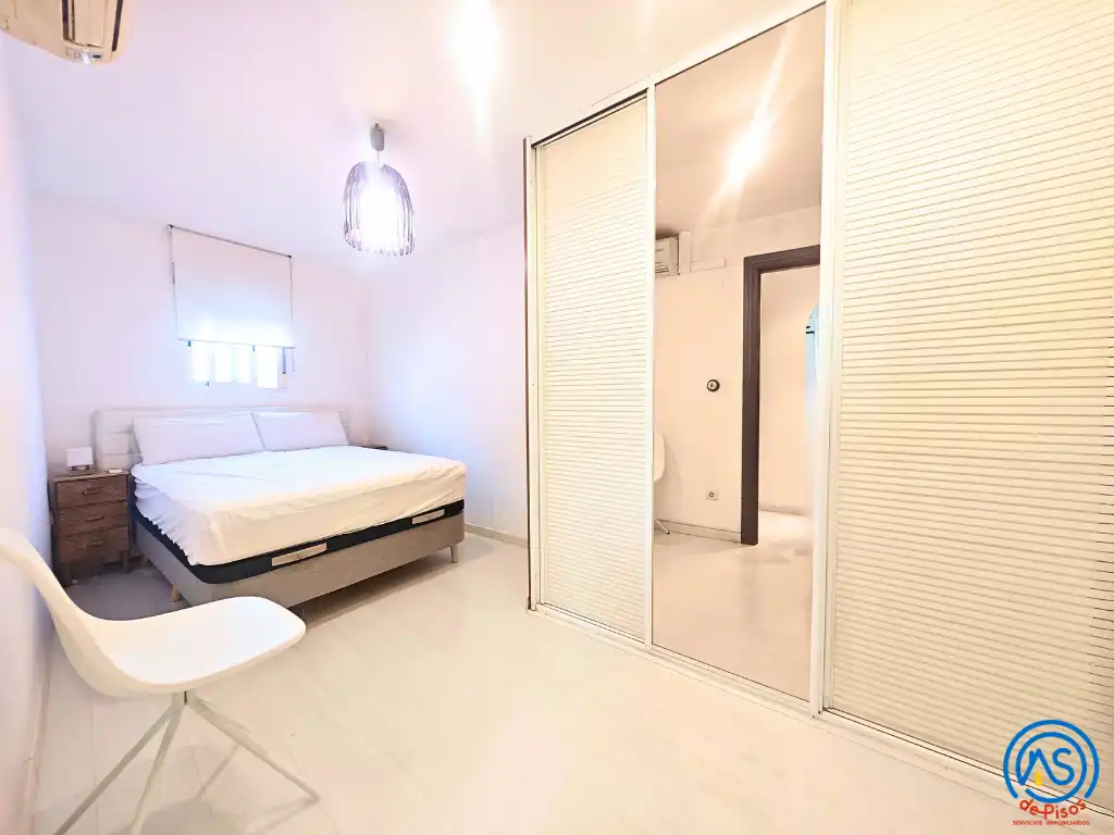 Wohnung zur Miete in Calle de Santa Isabel, 13, Alfonso