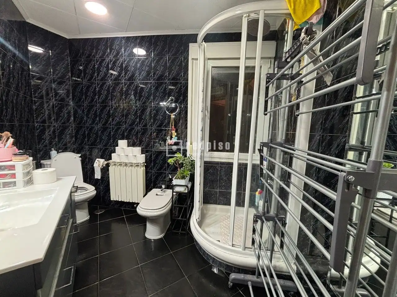 Baño de Piso en venta en Madrid con Aire acondicionado y Calefacción