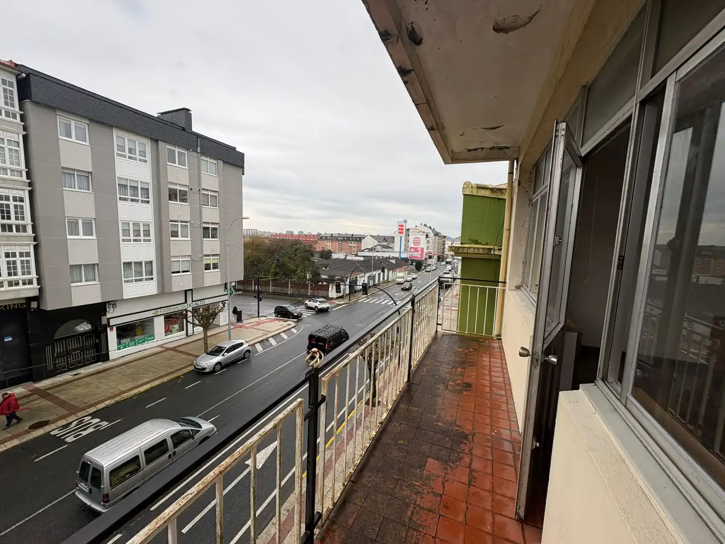 Vista exterior de Pis en venda en Narón amb Calefacció, Terrassa i Traster