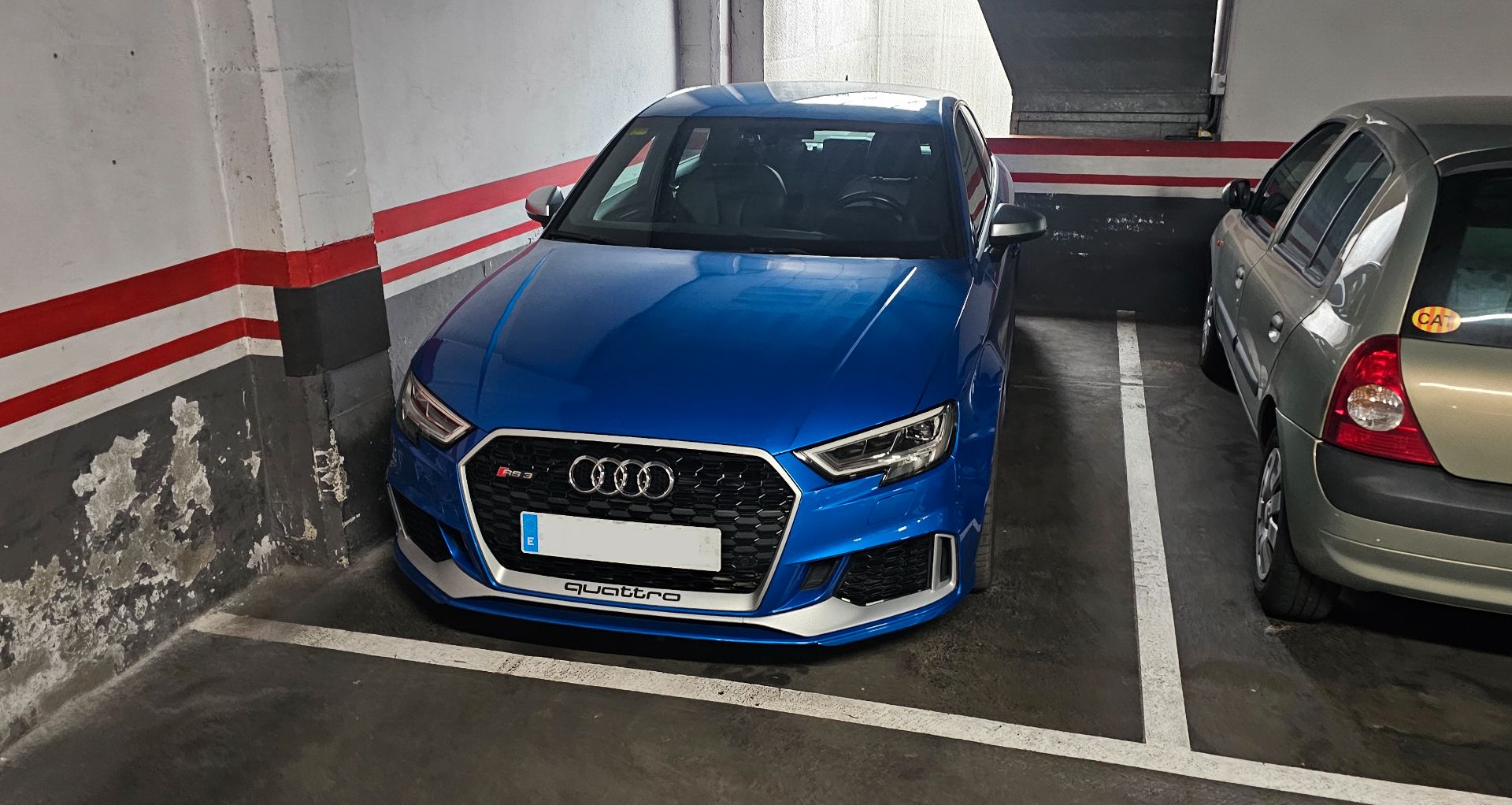 Garaje de alquiler en Carrer de Floridablanca, 76, Sant Antoni, Eixample