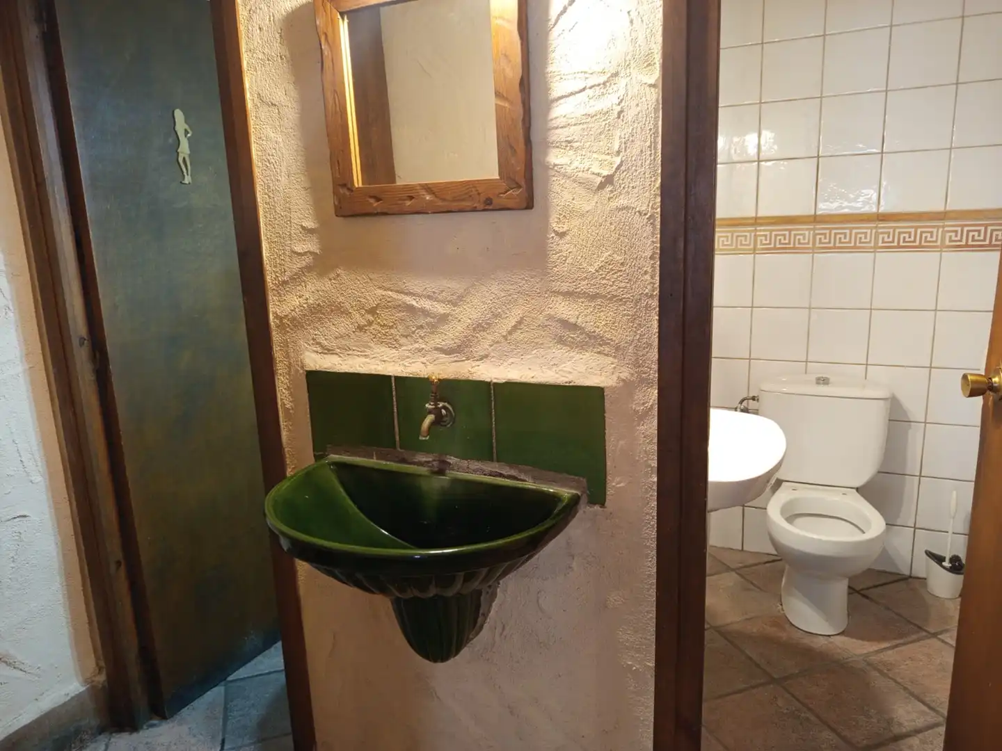 Bany de Local en traspas en Vila-seca amb Aire condicionat, Calefacció i Terrassa