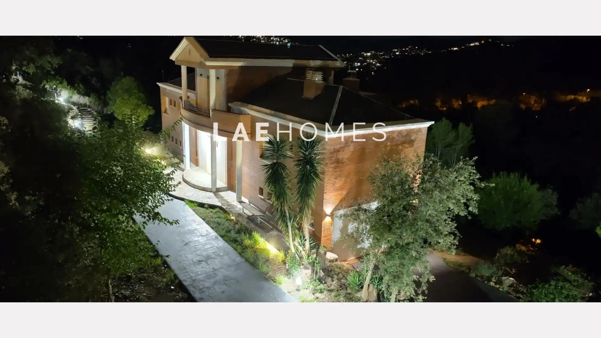 Außenansicht von Haus oder Chalet zur Miete in Corbera de Llobregat mit Klimaanlage, Privatgarten und Terrasse