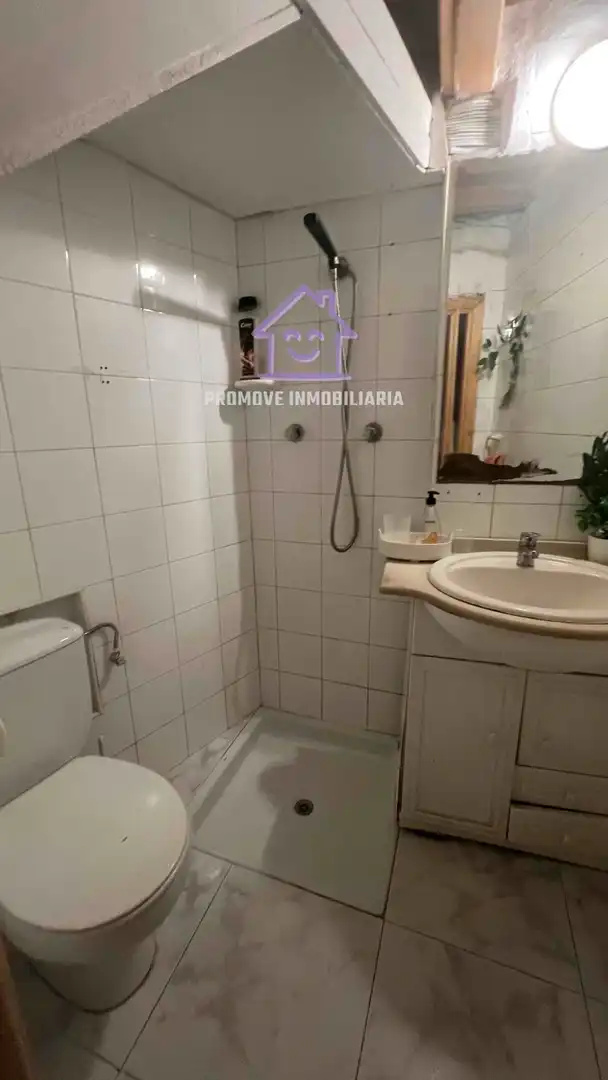 Baño de Casa o chalet de alquiler en Arteixo con Amueblado