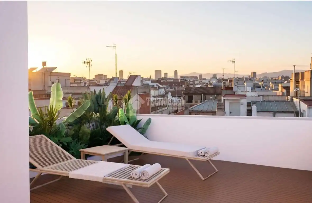Terrassa de Pis en venda en Sevilla amb Aire condicionat