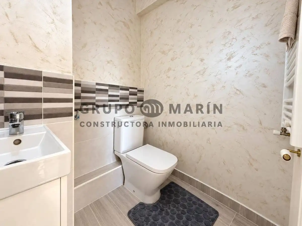 Baño de Apartamento en venta en Palafolls, Barcelona