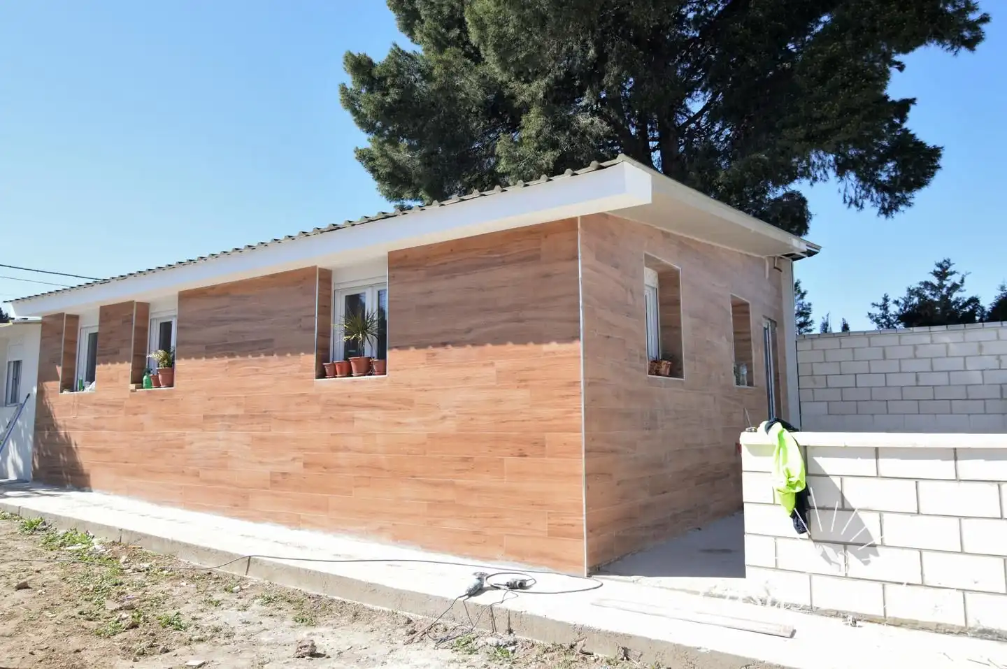 Vista exterior de Casa o chalet en venta en Zaragoza con Aire acondicionado y Jardín privado