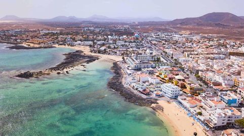 Photo 5 of Apartments for sale in Avenida Avenida Juan Carlos Primero, 22, Corralejo, La Oliva