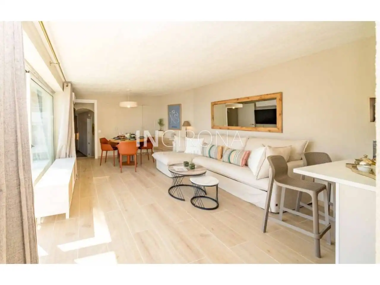 Sala d'estar de Casa o xalet de lloguer en Lloret de Mar amb Aire condicionat, Jardí privat i Terrassa