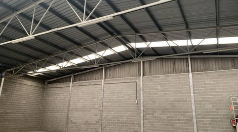 Nave logística corporativa ubicada en el Polígono Industrial La Batlloria, en Sant Celoni Barcelona. Dispone de 3 muelles de carga, image 3