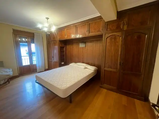 Habitación de Piso en venta en Getaria con Calefacción, Trastero y Amueblado