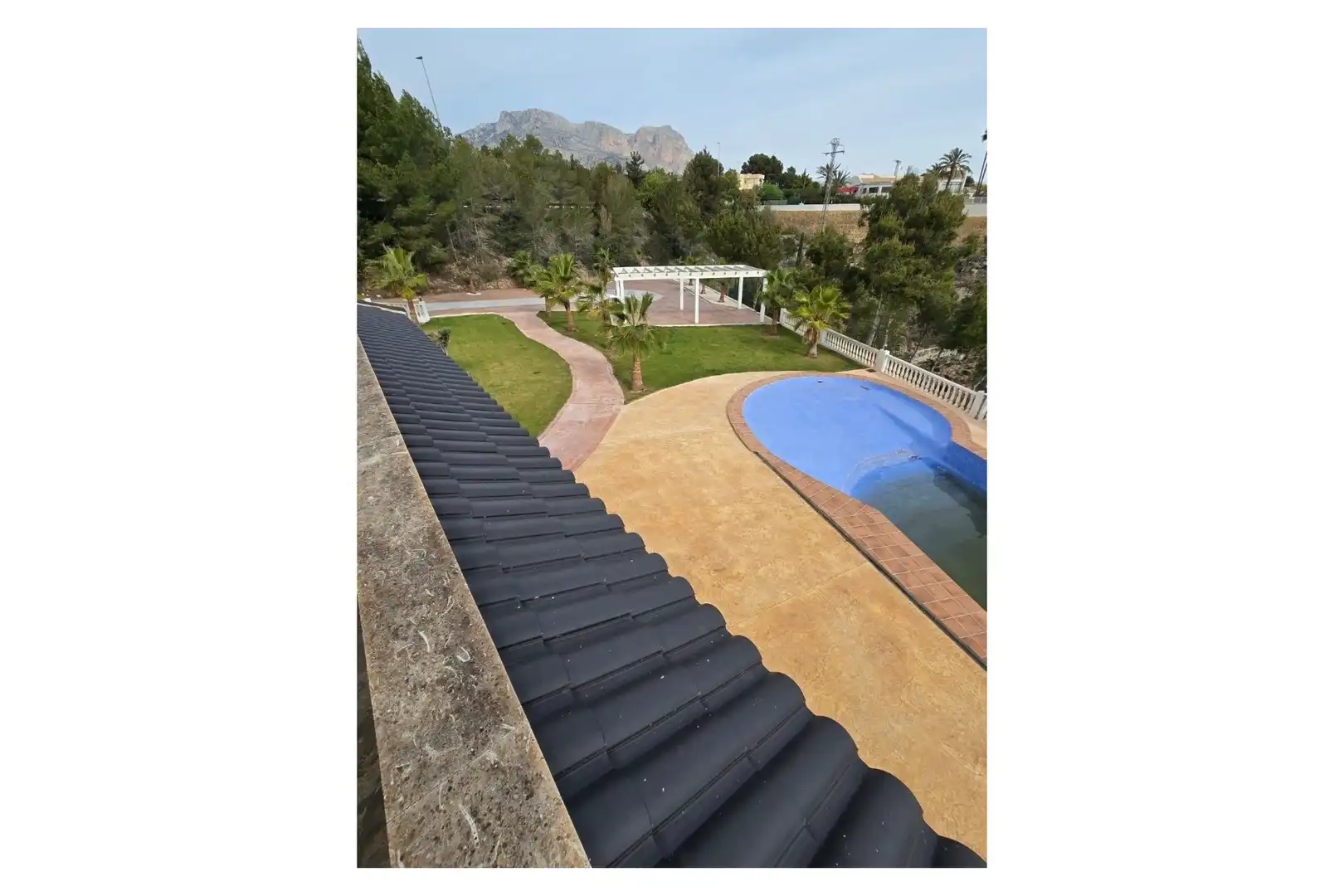 Casa amb terrassa en venda a La Nucia Pueblo, imagen 4