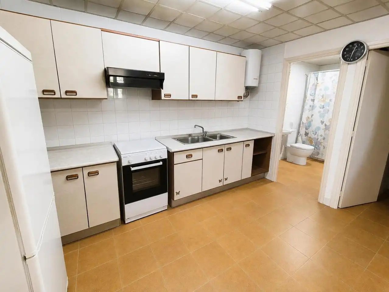 Küche von Haus oder Chalet zum Verkauf in Canyelles mit Heizung, Privatgarten und Terrasse