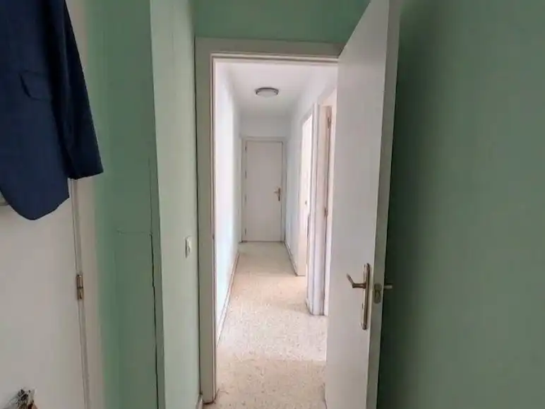 Piso en venta en Sevilla con Aire acondicionado, Amueblado y Balcón