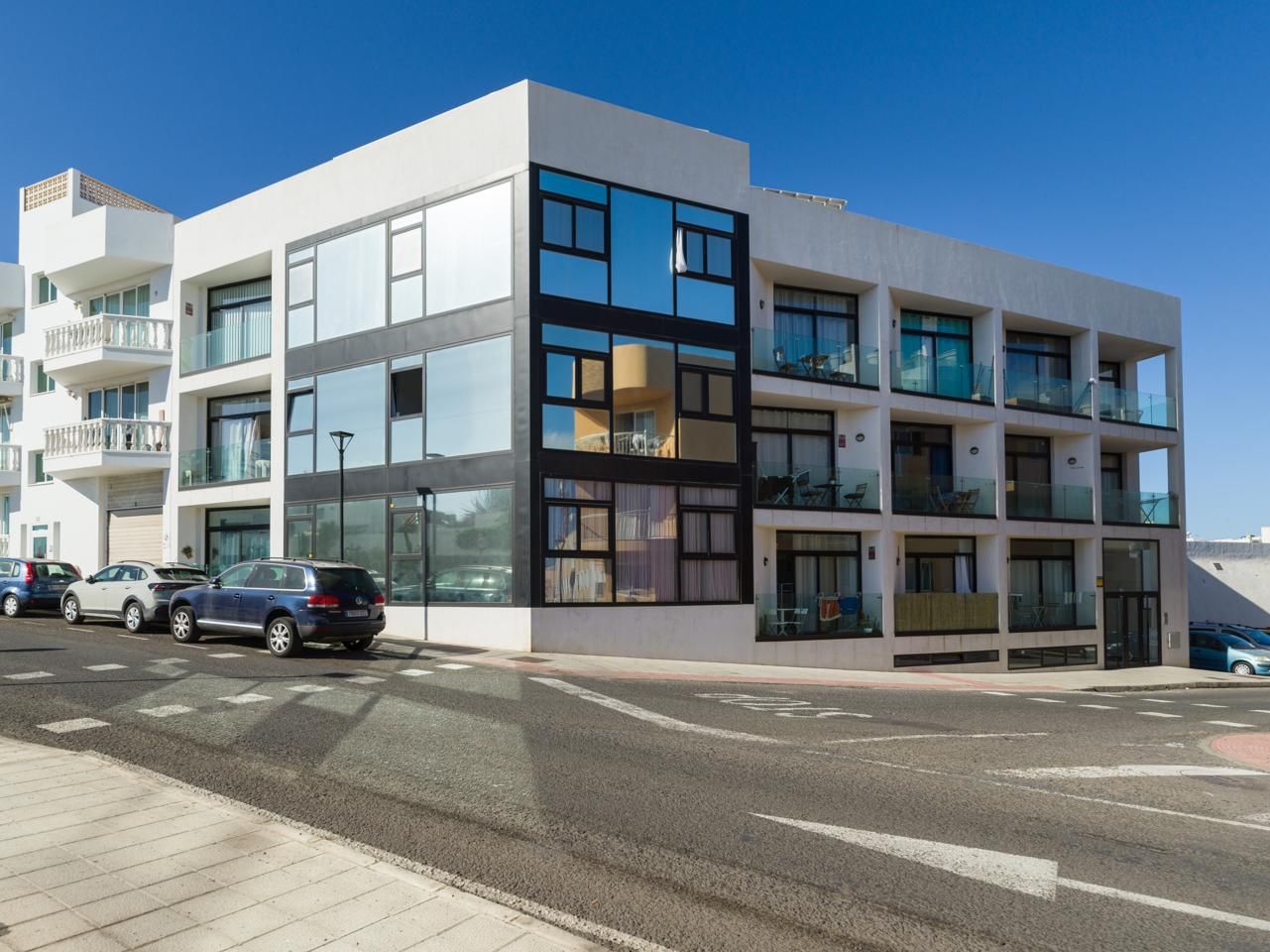 Exterior view of Flat for sale in La Oliva