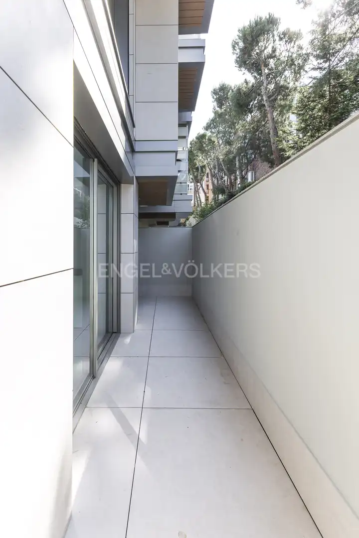 Terraza de Dúplex en venta en Madrid con Calefacción, Terraza y Trastero